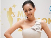 Bóng đá anh, ngoại hạng anh, lịch thi đấu euro 2012,  Mai Phương Thúy “khoe” chân dài tại Miss Parkson 